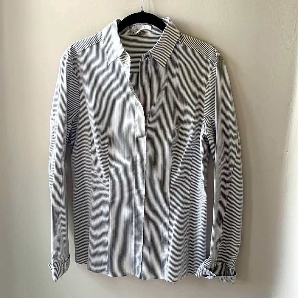 Women’s BOSS blouse. NWT